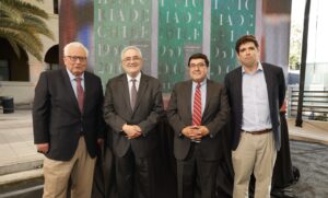 Lanzamiento-libro-de-historia-de-Chile11