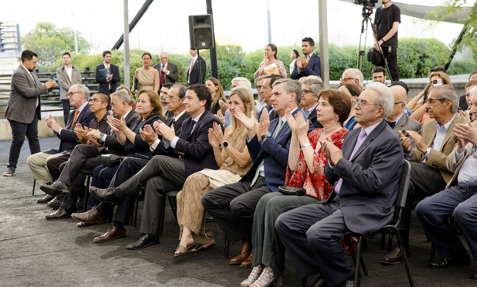 Lanzamiento-libro-de-historia-de-Chile5