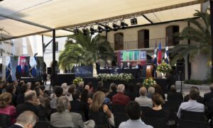 Lanzamiento-libro-de-historia-de-Chile6